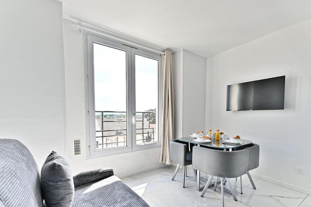 Magnifique 2 Pieces Aux Portes De Paris Gagny Exterior photo
